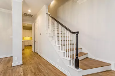 2504 Park Street #B, Houston, TX 77019 - Photo 13