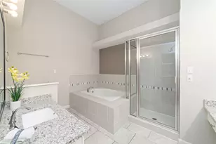 13551 Pasa Robles Ln, Houston, TX 77083 - Photo 19