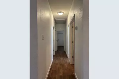 9834 Pelsey St Unit B Street, Houston, TX 77029 - Photo 11