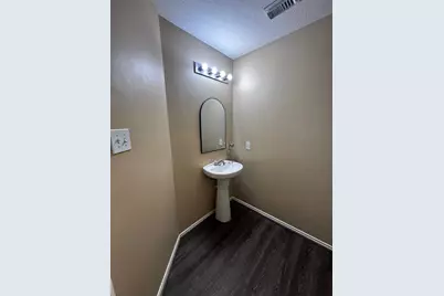 1411 Hallcroft Ln Lane, Houston, TX 77073 - Photo 7