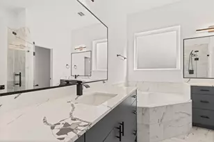 2707 Dennis St, Houston, TX 77004 - Photo 13