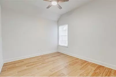 1918 Supplejack Court, Sugar Land, TX 77479 - Photo 15