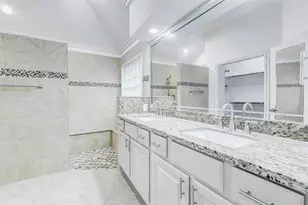 1918 Supplejack Ct, Sugar Land, TX 77479 - Photo 21