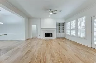 1918 Supplejack Ct, Sugar Land, TX 77479 - Photo 7