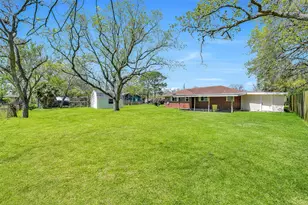 1913 41st Ave N, Texas City, TX 77590 - Photo 37