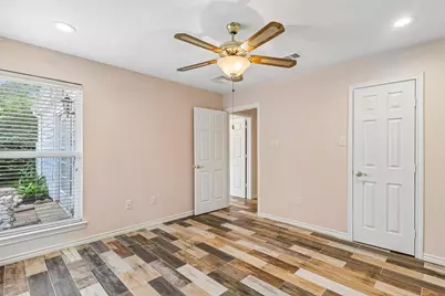 1109 Winding Way Drive, Friendswood, TX 77546 - Photo 19