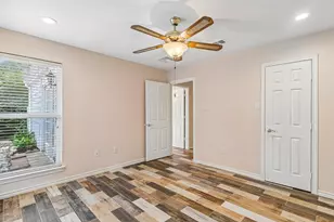 1109 Winding Way Dr, Friendswood, TX 77546 - Photo 19