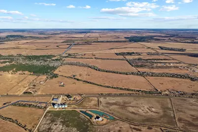 3857 Highway 61, Devers, TX 77538 - Photo 9