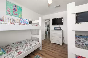 4039 San Jacinto Dr, Galveston, TX 77554 - Photo 27
