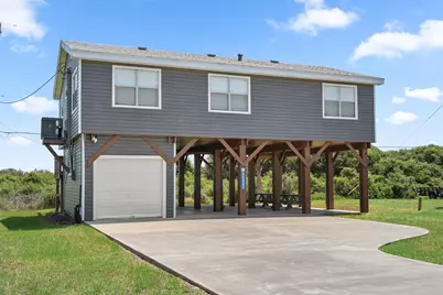 4039 San Jacinto Drive, Galveston, TX 77554 - Photo 1