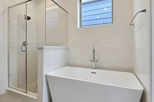 2613 Hutchins St, Houston, TX 77004 - Photo 19