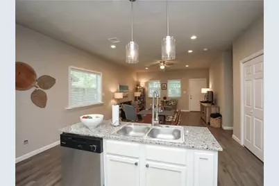 707 Garrett Street #B, Pasadena, TX 77506 - Photo 3
