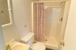 223 E Robert Toombs Ave, Washington, GA 30673 - Photo 29