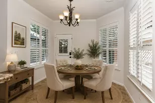 67 N Old Cedar Cir, The Woodlands, TX 77382 - Photo 13