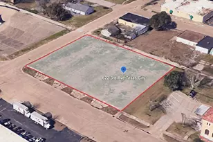 622 3rd Ave N, Texas City, TX 77590 - Photo 1