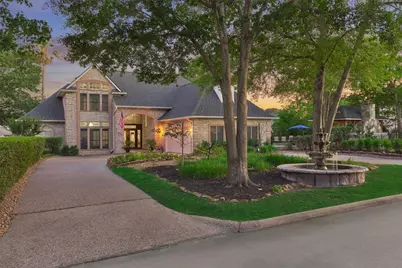 609 Edgewood Drive, Montgomery, TX 77356 - Photo 1