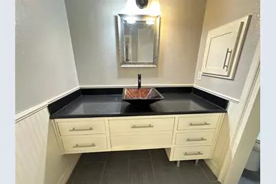 7303 Gulf Freeway #903, Houston, TX 77017 - Photo 9