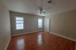5011 Ave N 1/2, Galveston, TX 77551 - Photo 13