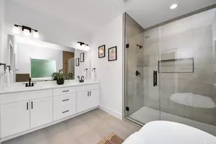 860 Rachel St, Houston, TX 77091 - Photo 31