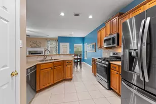 15234 Ledgewood Park Dr, Cypress, TX 77429 - Photo 9