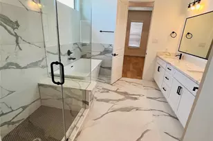 1103 W 15th 1/2 St, Houston, TX 77008 - Photo 23