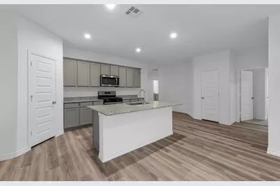 5650 Spoonbill, Orange, TX 77632 - Photo 3