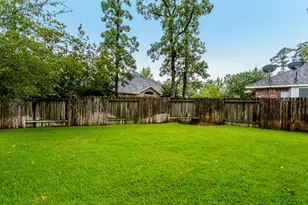 11 Fair Light, The Woodlands, TX 77382 - Photo 33
