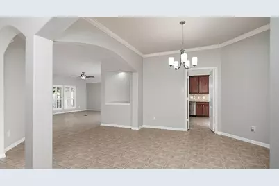 11 Fair Light, The Woodlands, TX 77382 - Photo 5