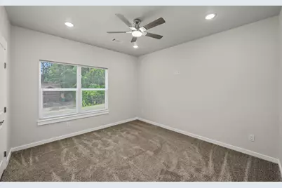 117 Sun City Lane, Conroe, TX 77304 - Photo 31