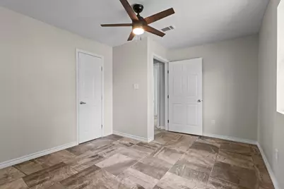 305 Circle Dr, Bridge City, TX 77611 - Photo 21