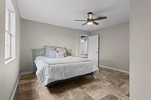 305 Circle Dr, Bridge City, TX 77611 - Photo 19