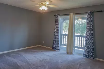 10526 Hammerly Boulevard #246, Houston, TX 77043 - Photo 15