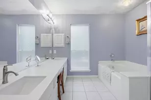 6 Wind Poppy Ct, The Woodlands, TX 77381 - Photo 15