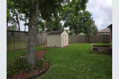 5118 Bayou Drive, Dickinson, TX 77539 - Photo 17
