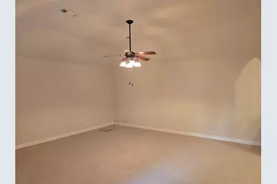 5118 Bayou Drive, Dickinson, TX 77539 - Photo 9