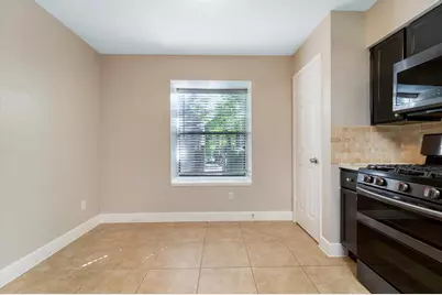 30 Willowwood Circle, The Woodlands, TX 77381 - Photo 11