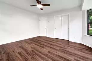 302 Bayou View Dr, Seabrook, TX 77586 - Photo 27