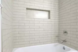 302 Bayou View Dr, Seabrook, TX 77586 - Photo 29