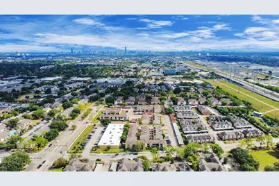 10075 Westpark Drive #42, Houston, TX 77042 - Photo 15