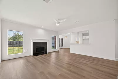 218 Magnolia Grove Lane, Houston, TX 77049 - Photo 15