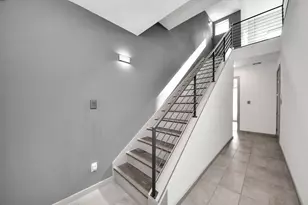 2302 Johnson St, Houston, TX 77007 - Photo 5