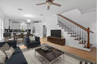 710 W 10th Street, Houston, TX 77008 - Photo 3