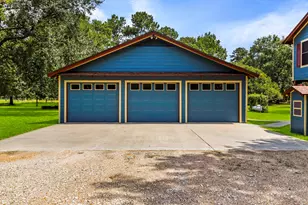 266 County Rd 2275, Cleveland, TX 77327 - Photo 27