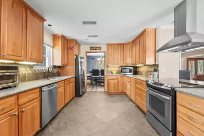 8238 Theisswood Road, Spring, TX 77379 - Photo 15