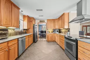 8238 Theisswood Rd, Spring, TX 77379 - Photo 15