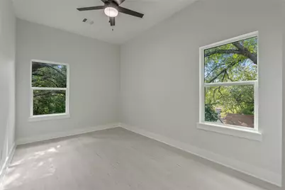 1216 Johnston Street #A, Houston, TX 77022 - Photo 9