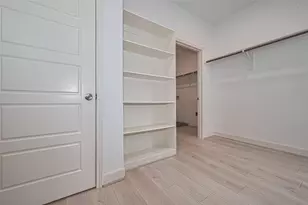 8913 Grovner Pl, Houston, TX 77055 - Photo 29