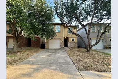 4934 S Cancun Drive, Houston, TX 77045 - Photo 1