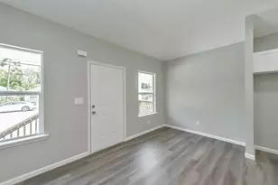 3007 Bringhurst St, Houston, TX 77026 - Photo 11