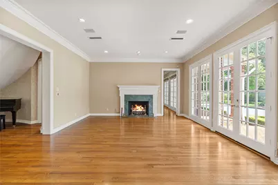 5 Long Timbers Trail, Houston, TX 77024 - Photo 11